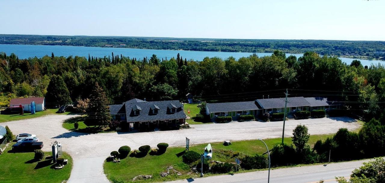 The Spirit Rock Outpost & Lodge Уиартон Экстерьер фото
